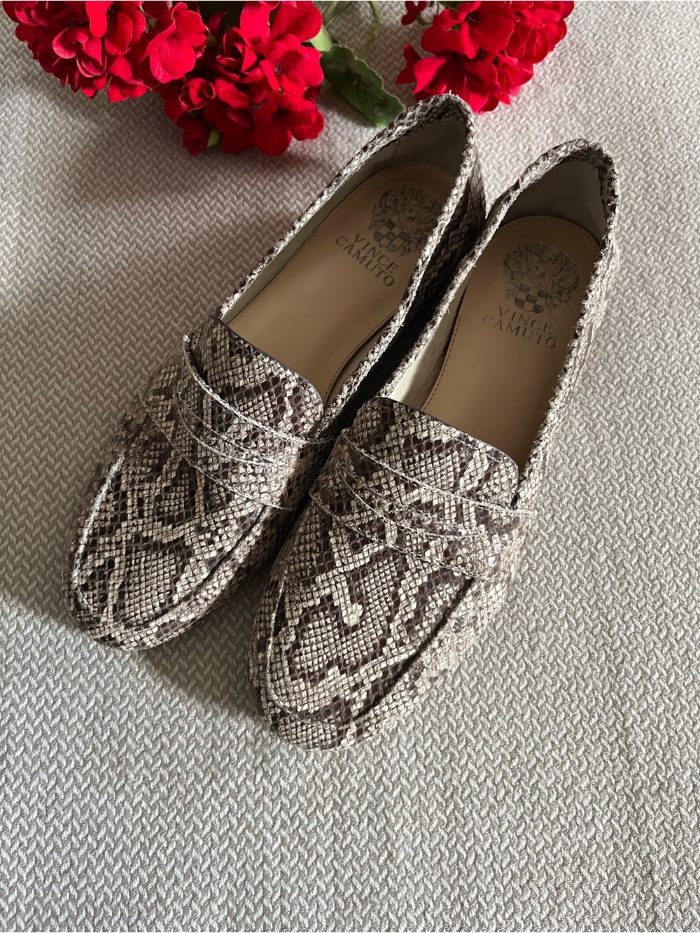Vince Camuto Women's Snake Print Leather Slip On Penny Loafers Size 7M